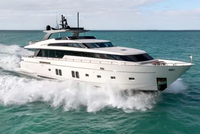 Sanlorenzo SL 106