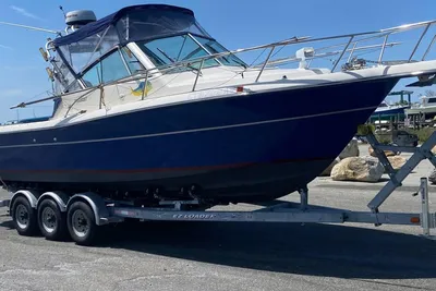 Pursuit 2860 Denali
