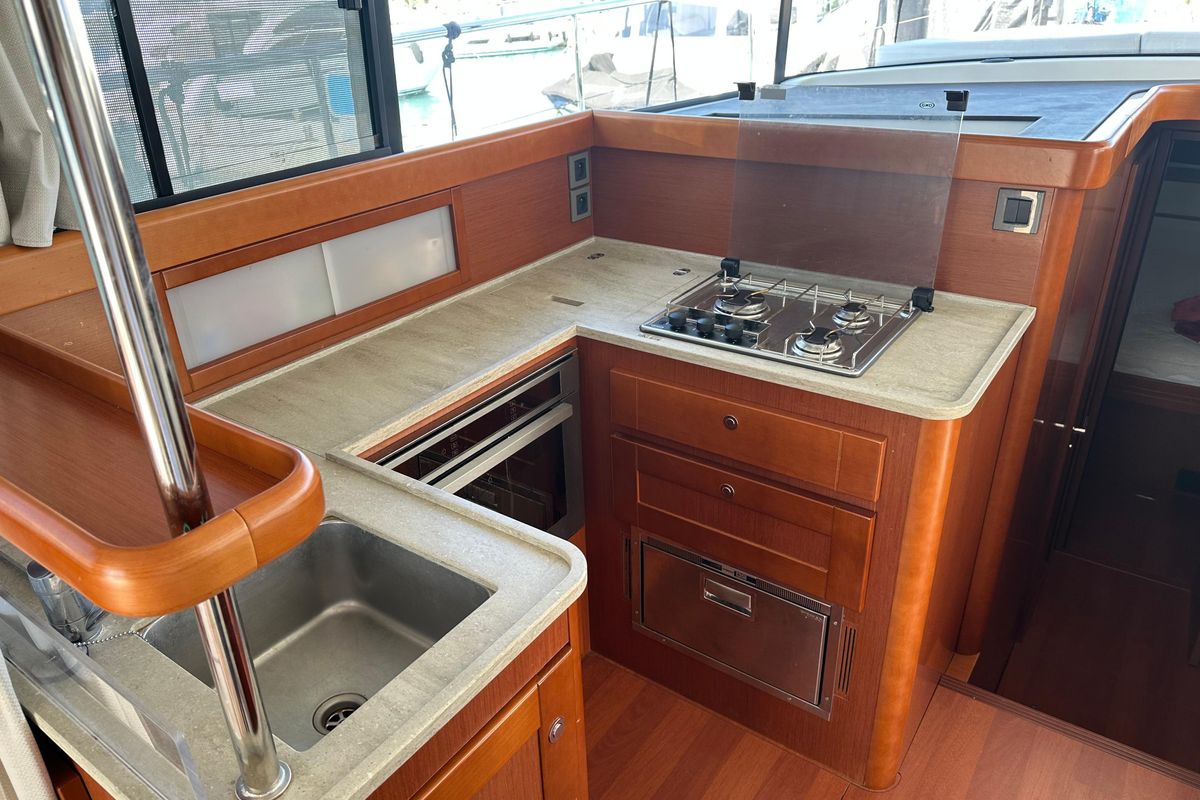 2019 Beneteau 45 