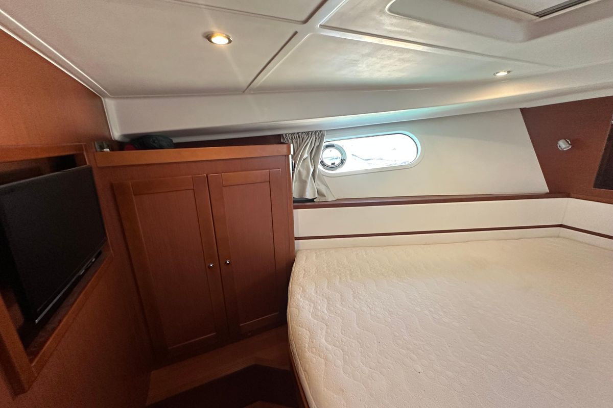 2019 Beneteau 45 