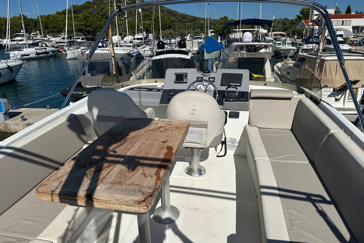 2019 Beneteau 45 