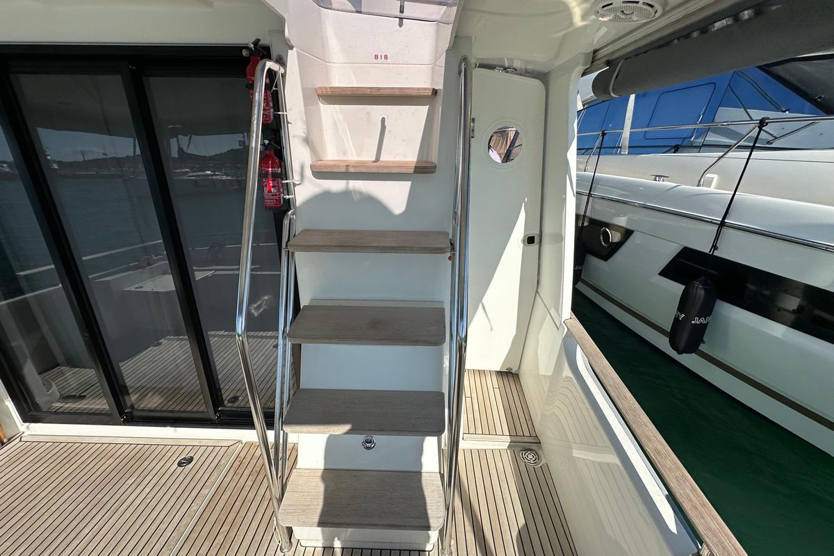 2019 Beneteau 45 