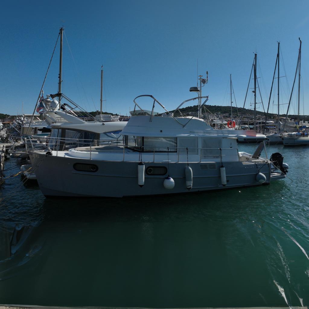 Beneteau Swift Trawler 44