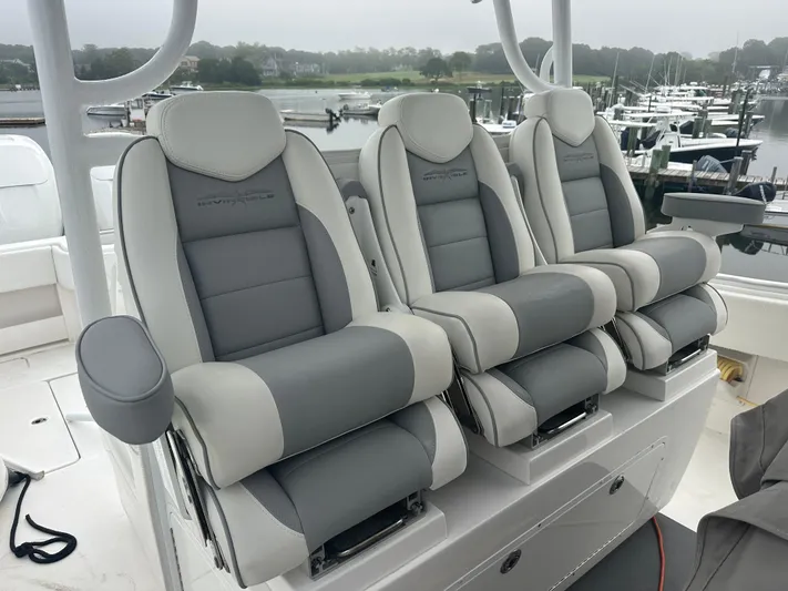 Fly Girl Yacht Photos Pics Three luxurious seats on a 2020 Invincible 39 Open Fisherman boat.