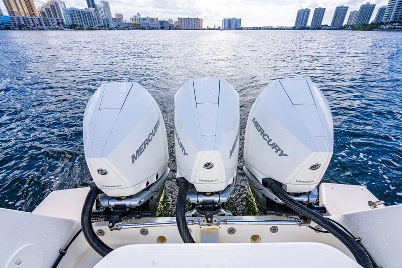 Activa Yacht Photos Pics 