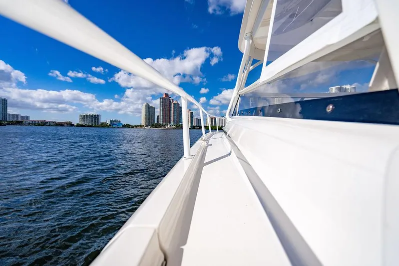 Activa Yacht Photos Pics 