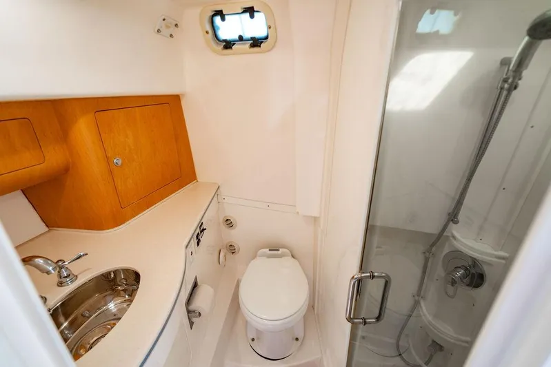 Activa Yacht Photos Pics 