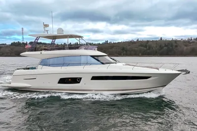 Prestige 560
