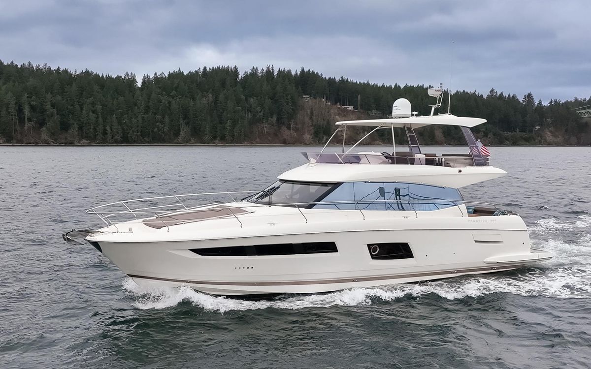 2017 Prestige 56 