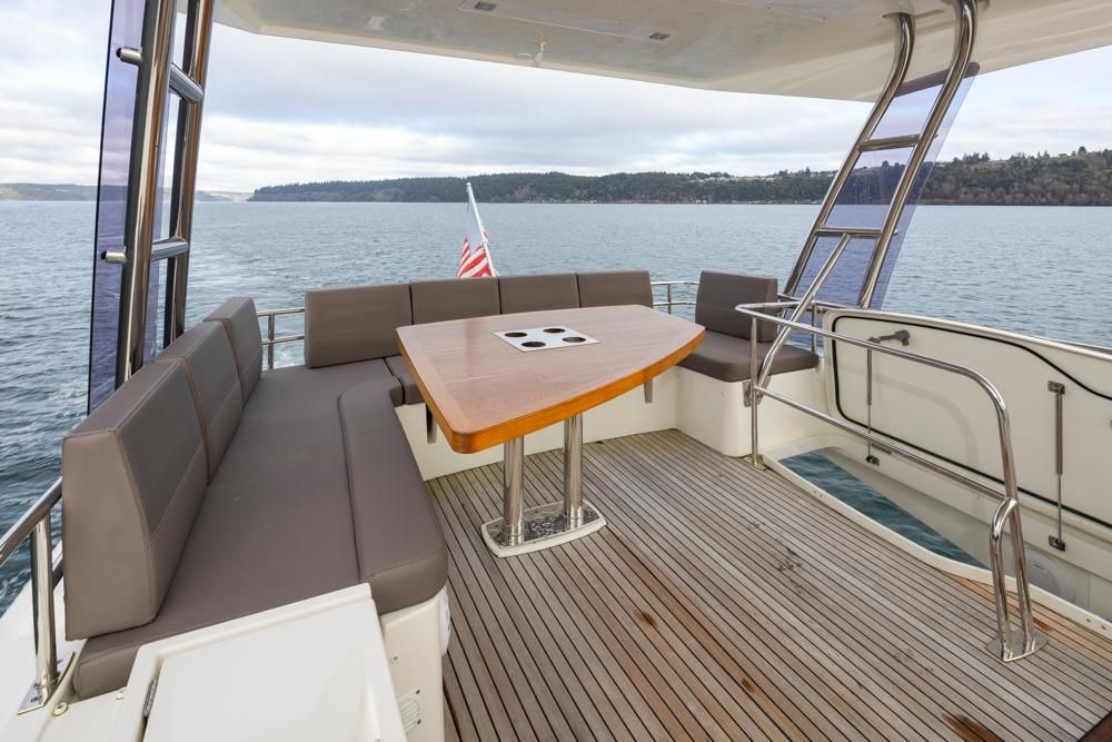 2017 Prestige 56 
