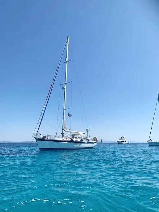 2006 Hallberg-Rassy 49 