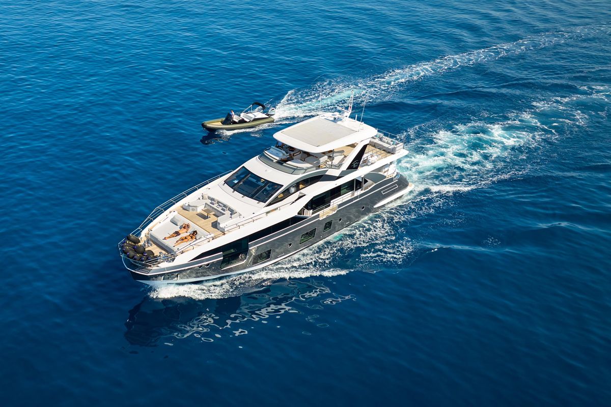 2024 Azimut 87 