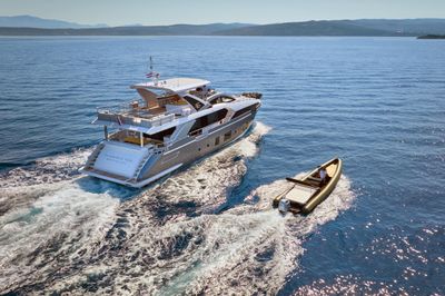 Yacht