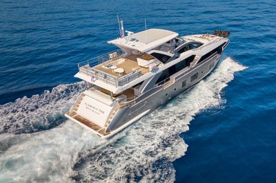 Yacht