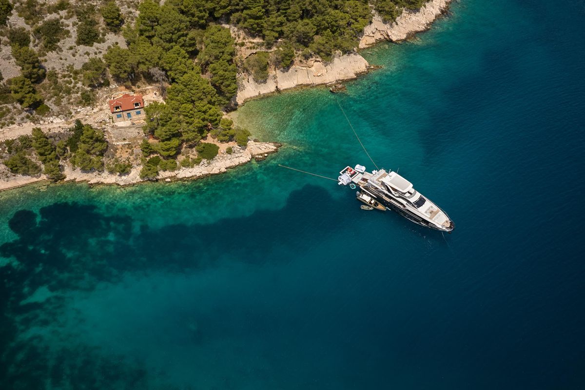 2024 Azimut 87 