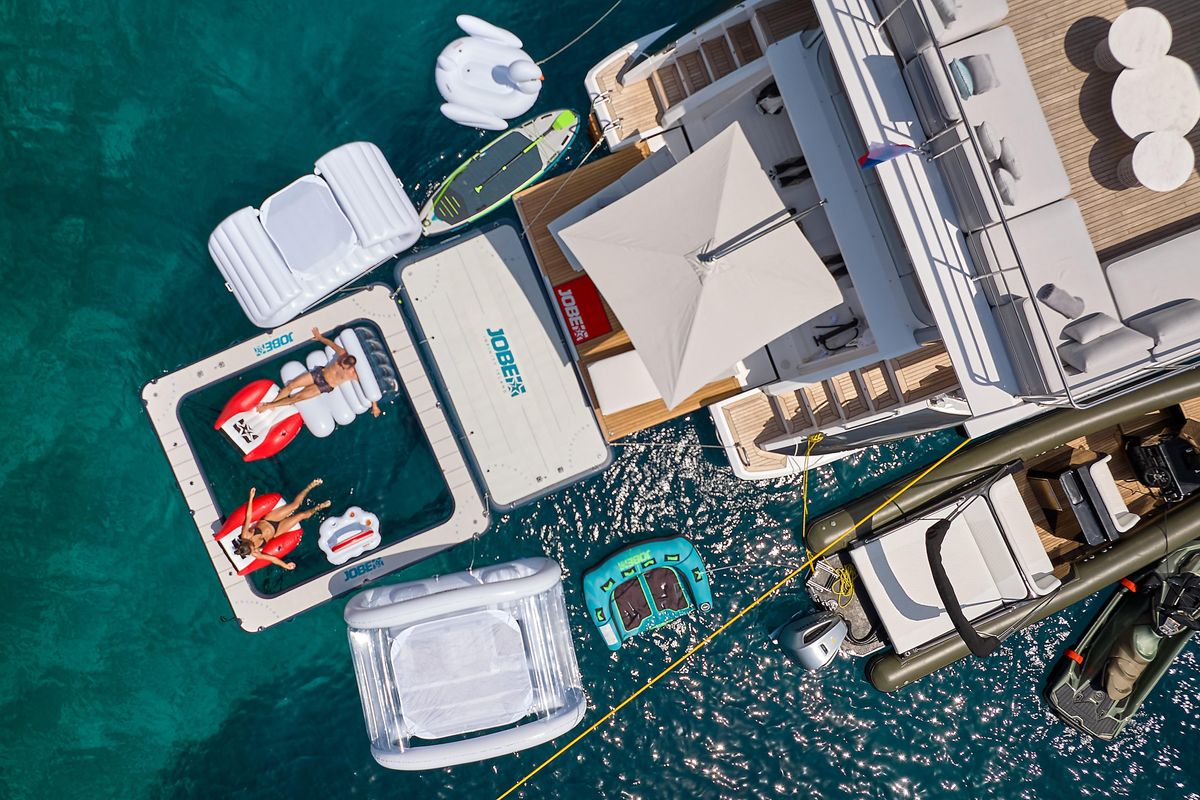 2024 Azimut 87 