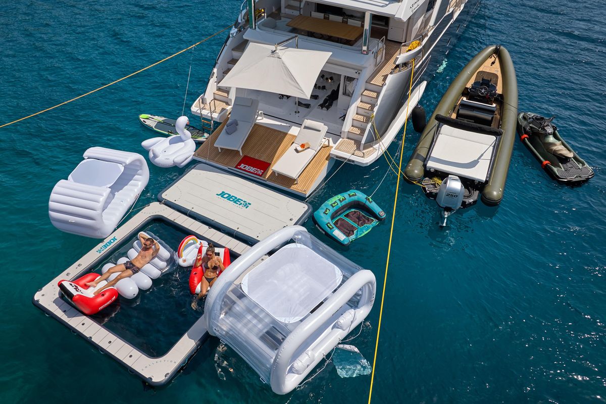 2024 Azimut 87 