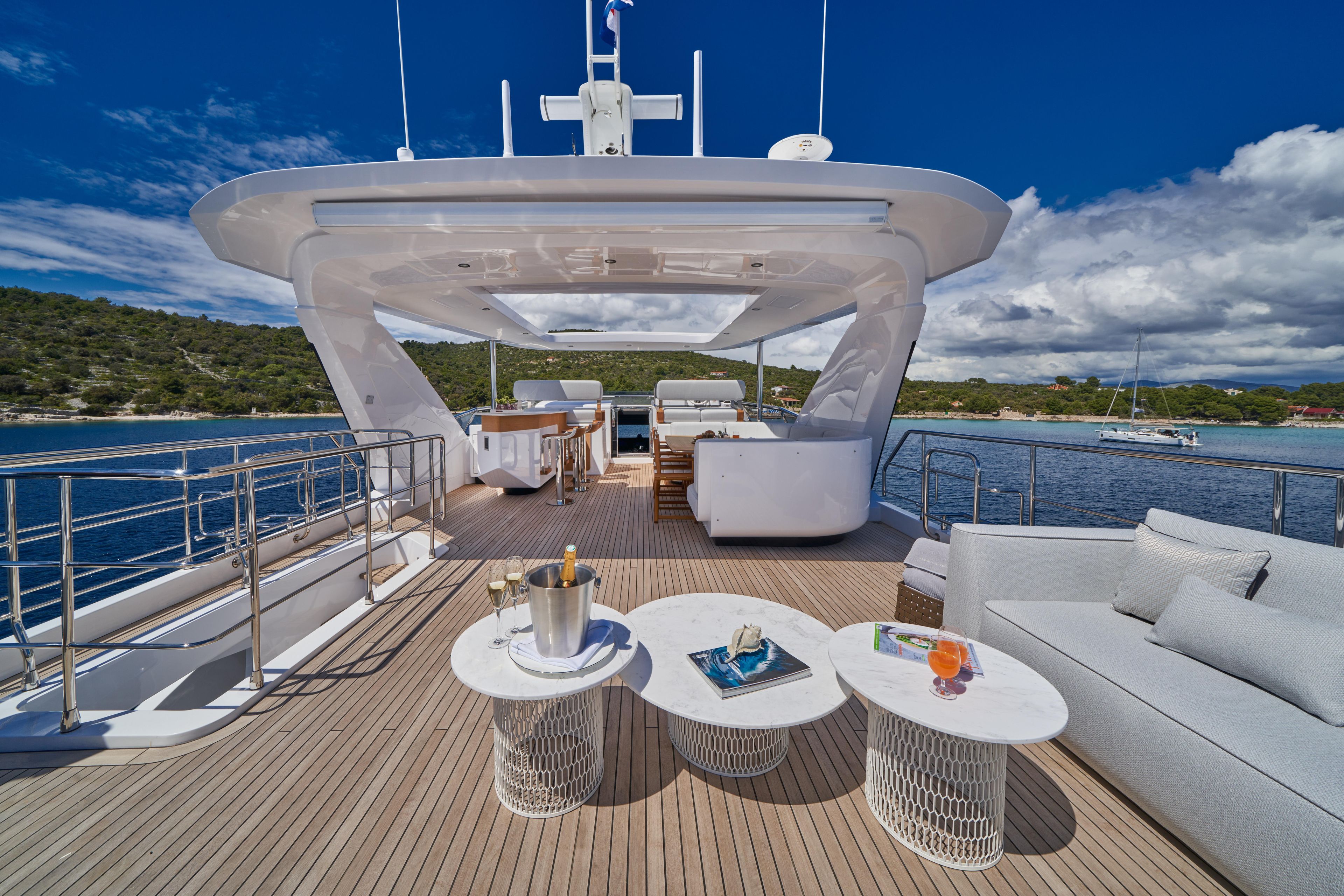 2024 Azimut 87 