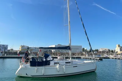2006 Dufour 325 Grand Large