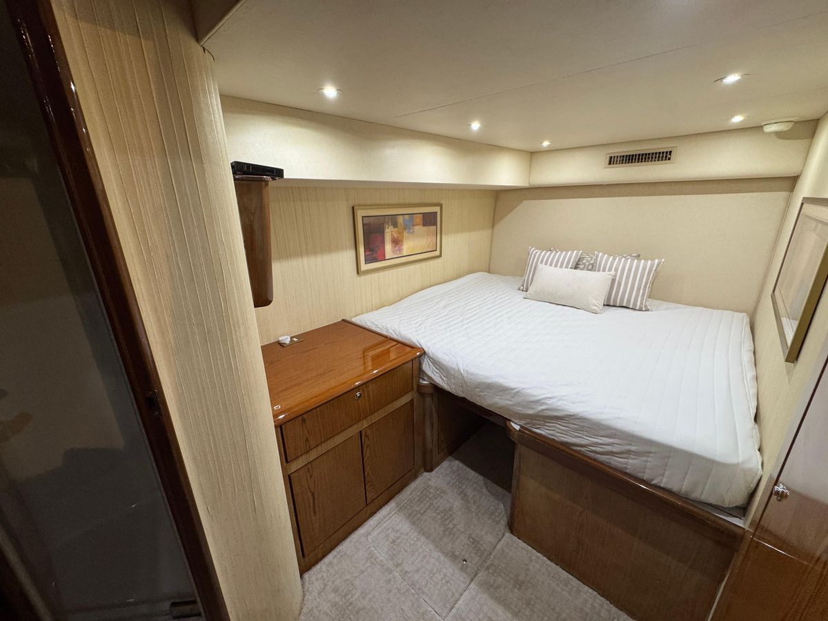 2008 Ocean Yachts 54 