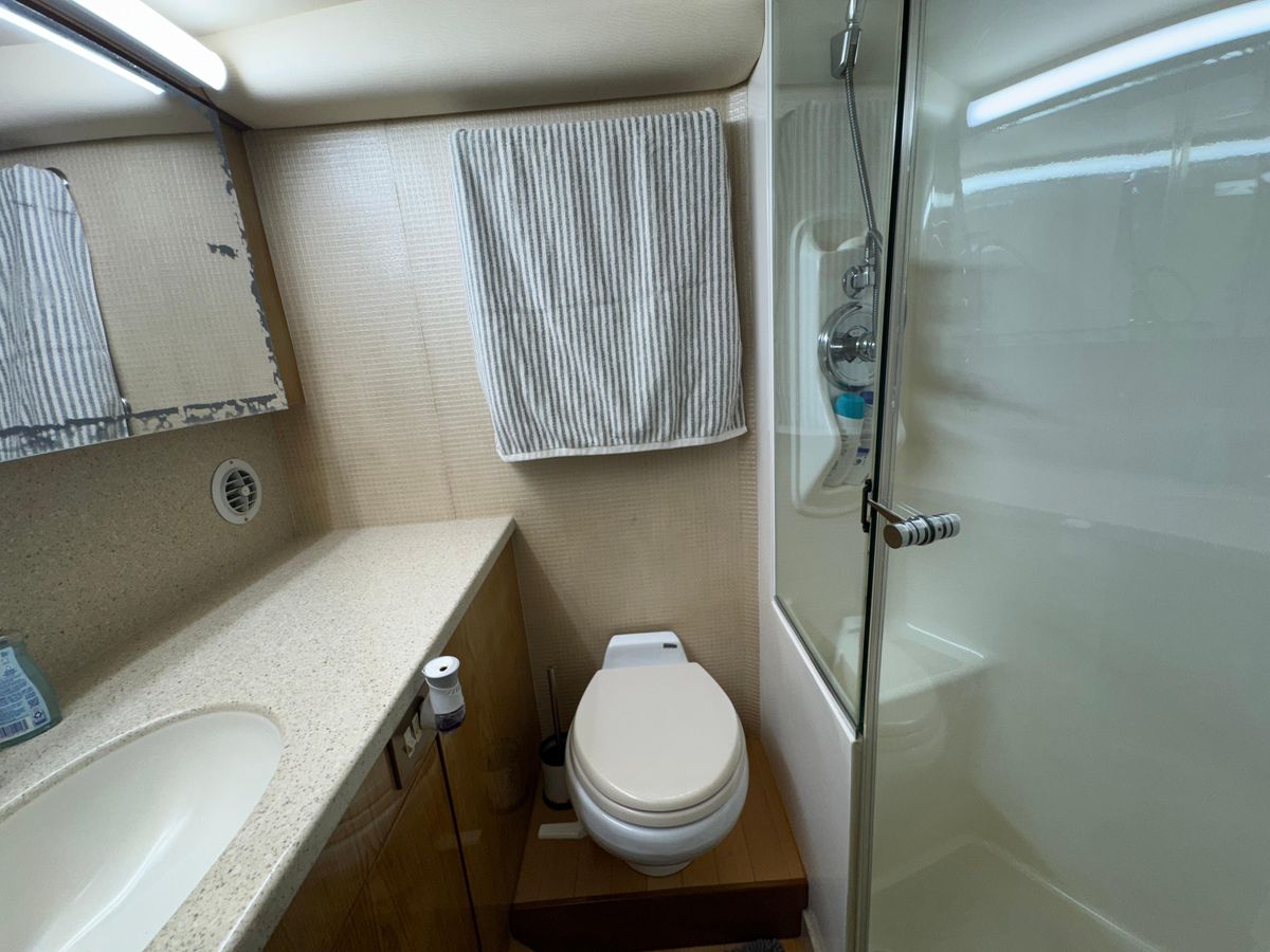 2008 Ocean Yachts 54 