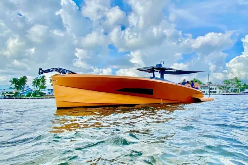  Yacht Photos Pics 2022 SAY Carbon Yachts 42 Open on water with cloudy sky background.