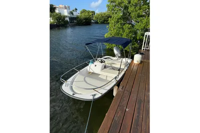 Boston Whaler 130 Sport