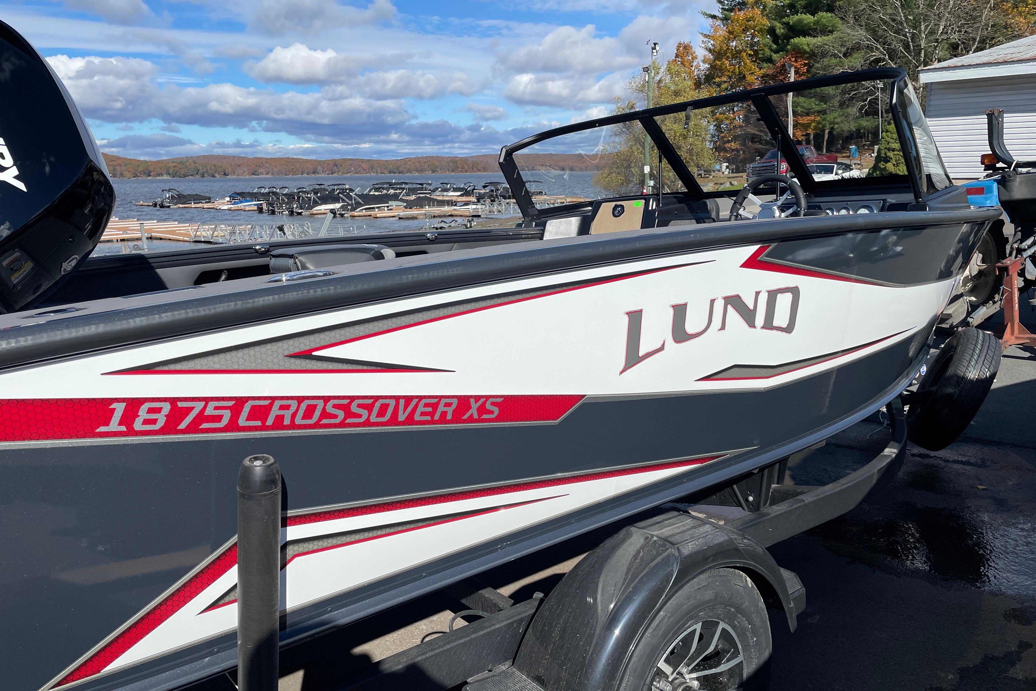 Lund 1875 Crossover XS