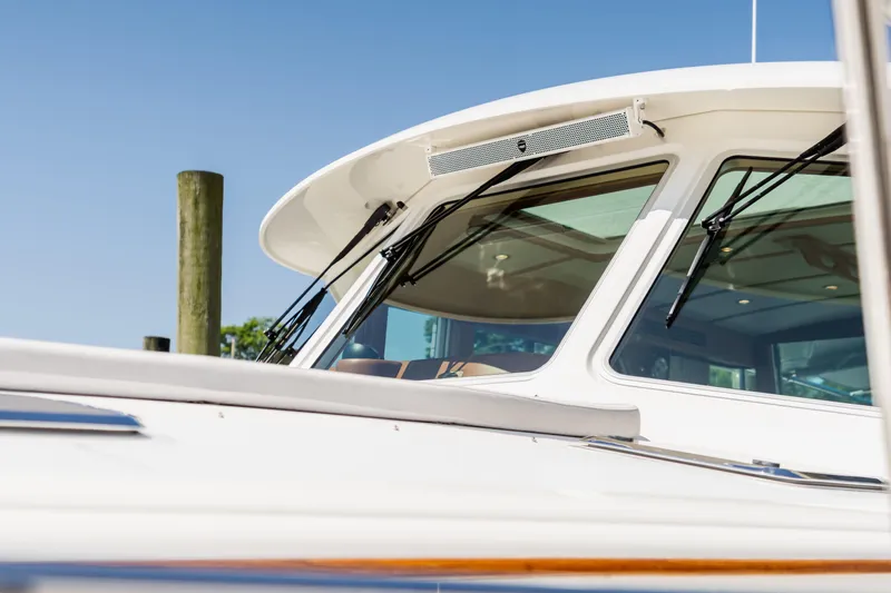 Gracious Yacht Photos Pics 