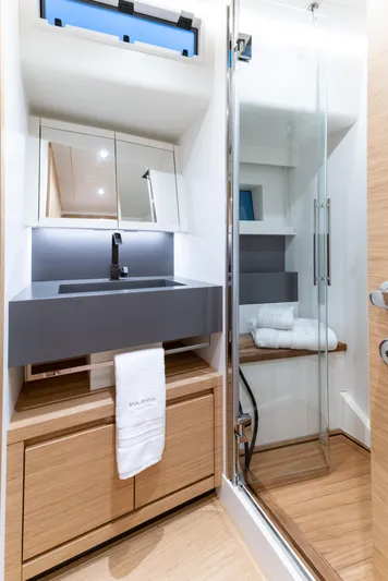 Available Now Yacht Photos Pics 