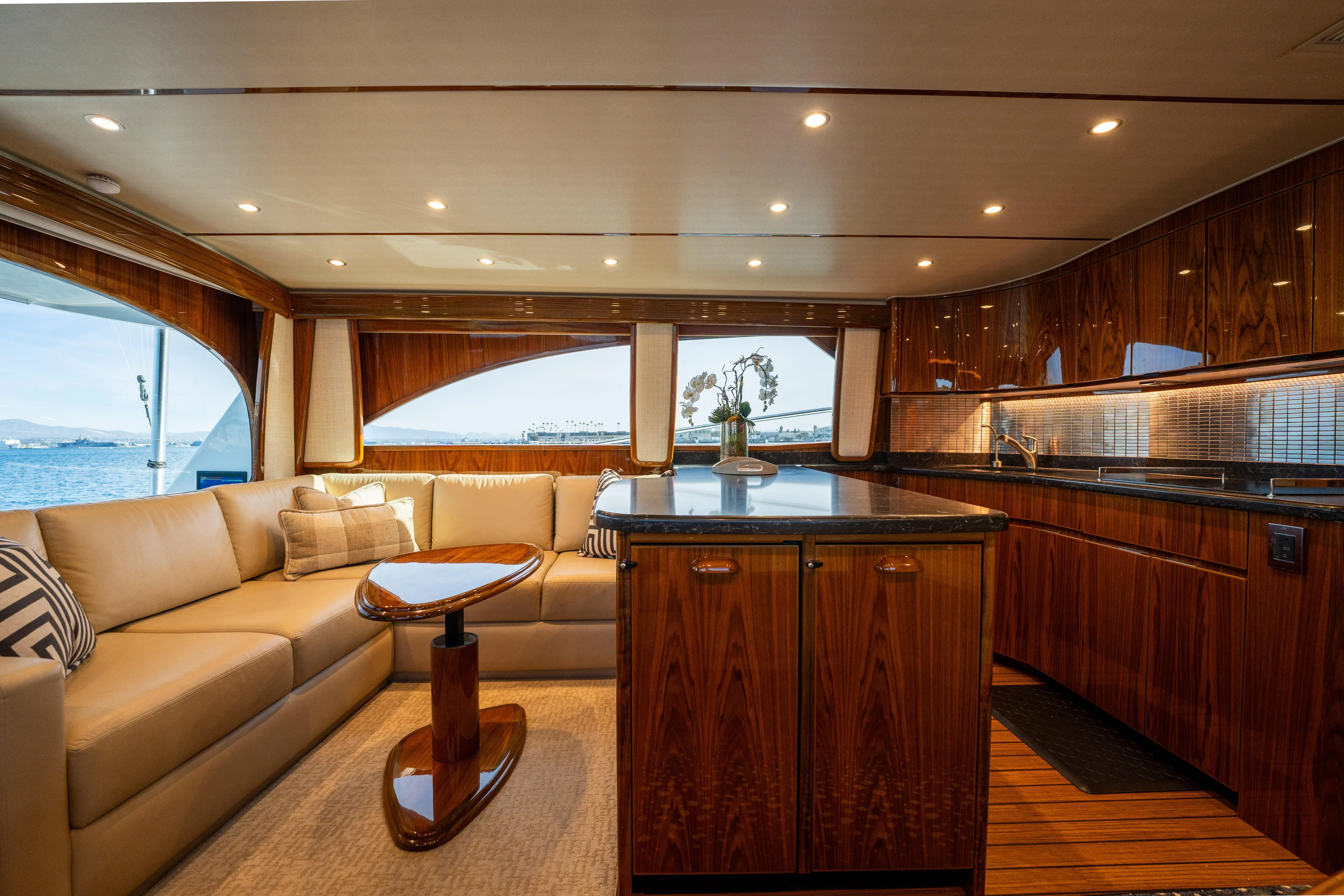 Cabo Chaos Yacht Photos Pics 