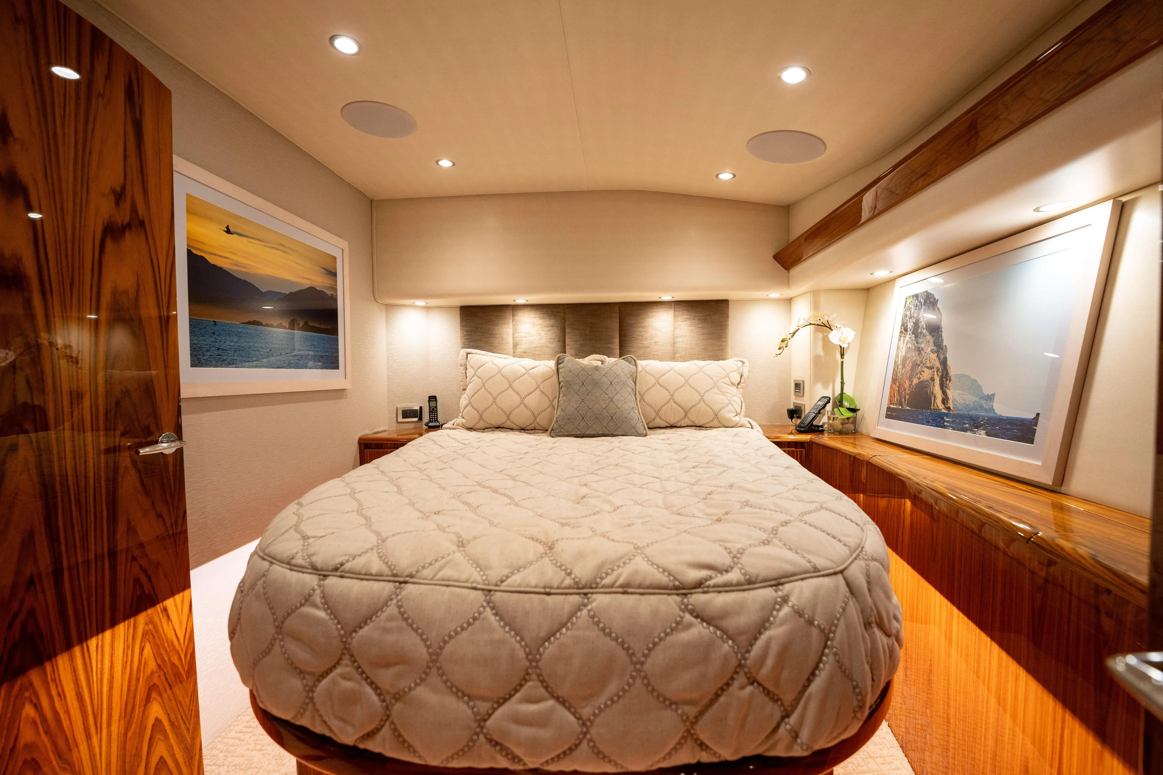 Cabo Chaos Yacht Photos Pics 