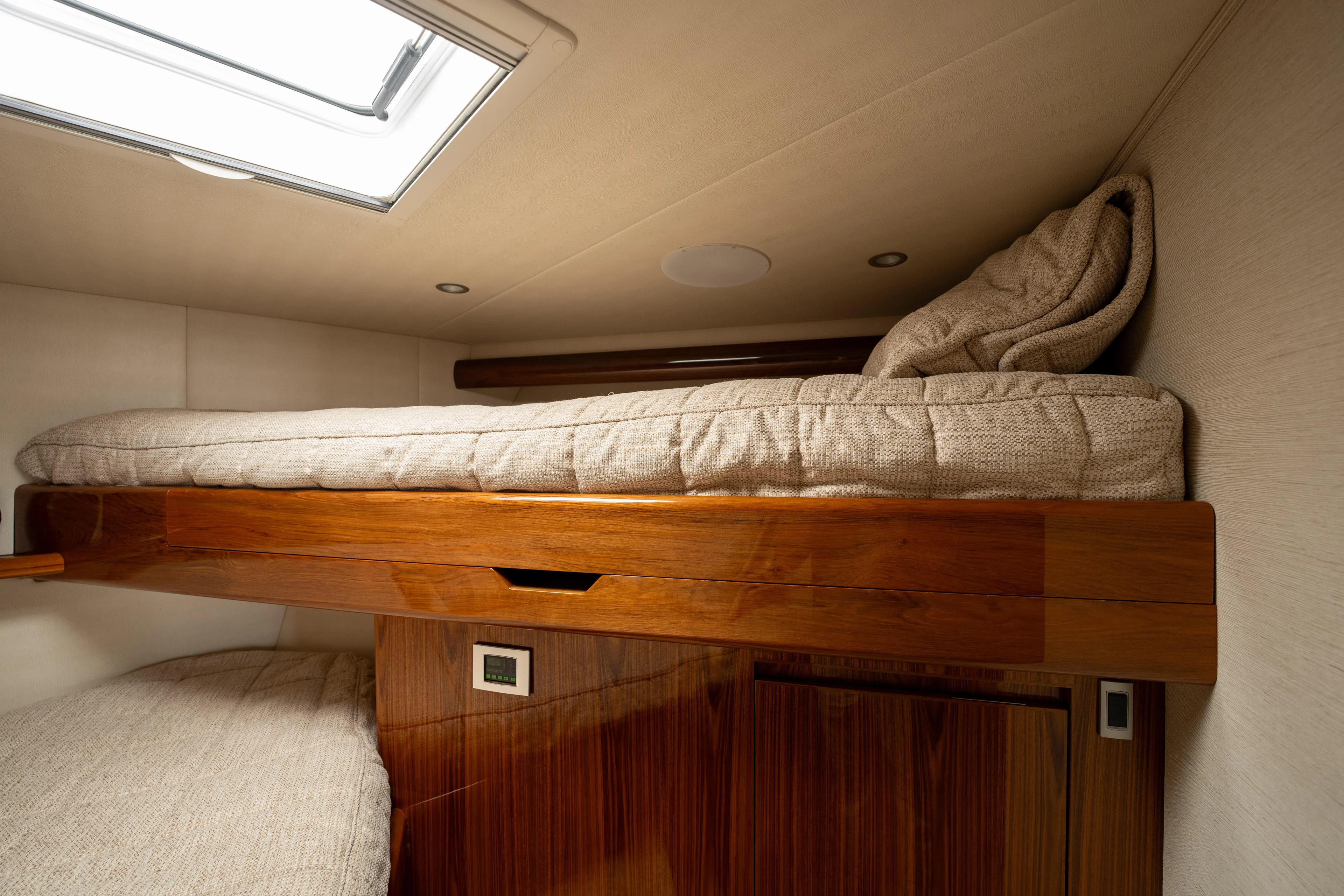 Cabo Chaos Yacht Photos Pics 