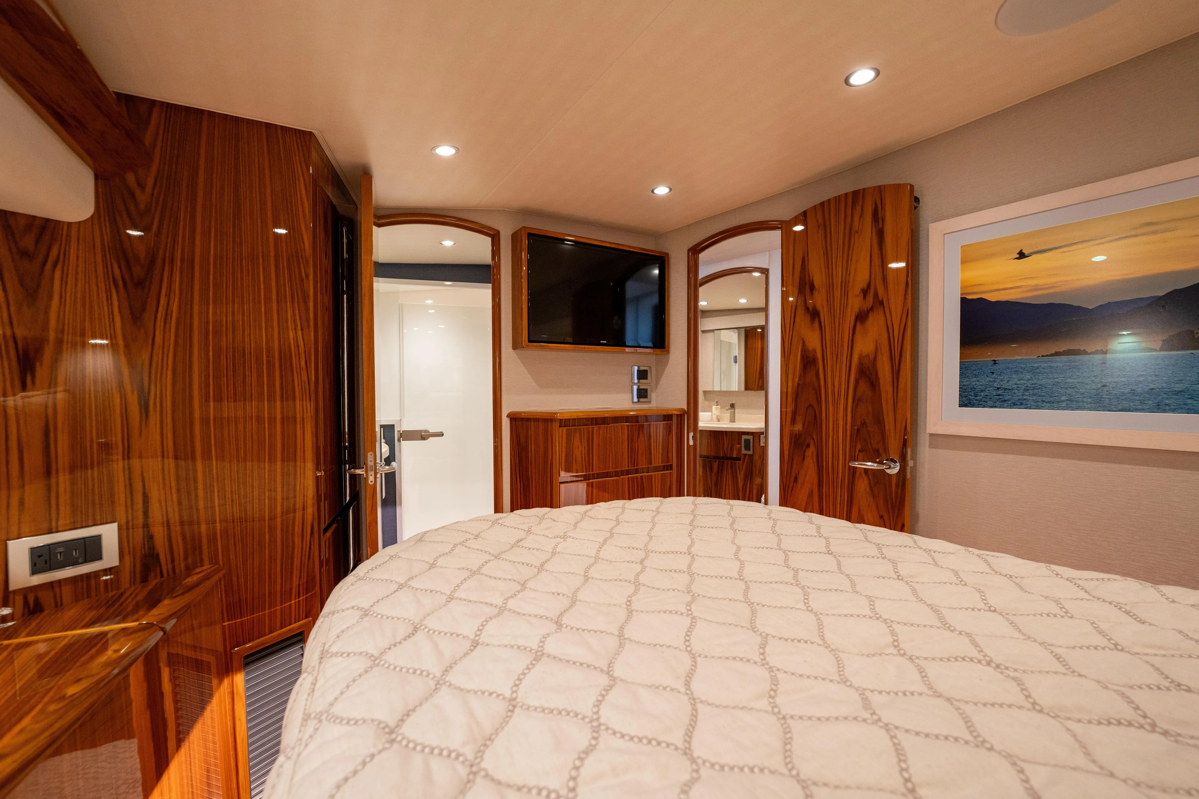 Cabo Chaos Yacht Photos Pics 