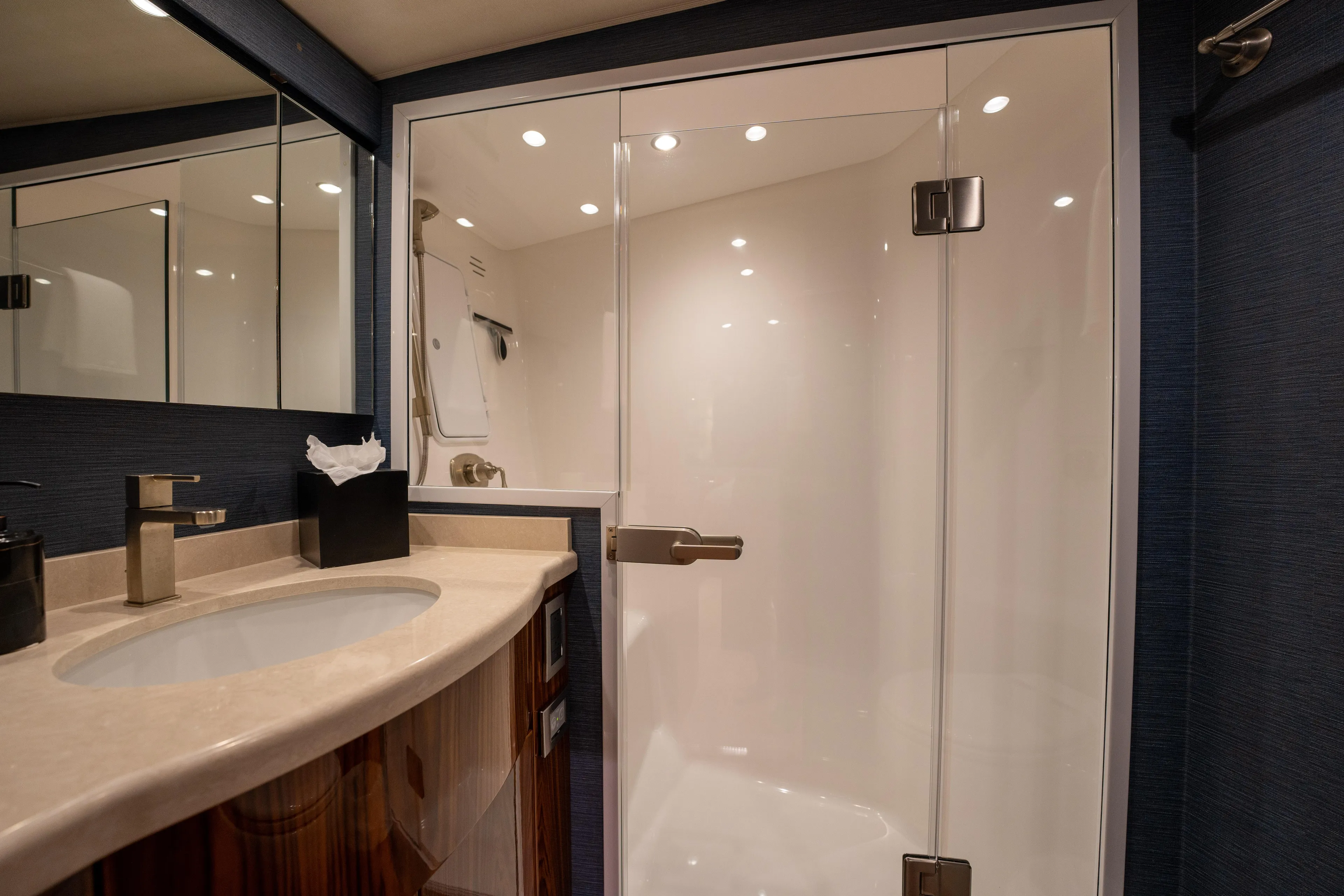 Cabo Chaos Yacht Photos Pics 