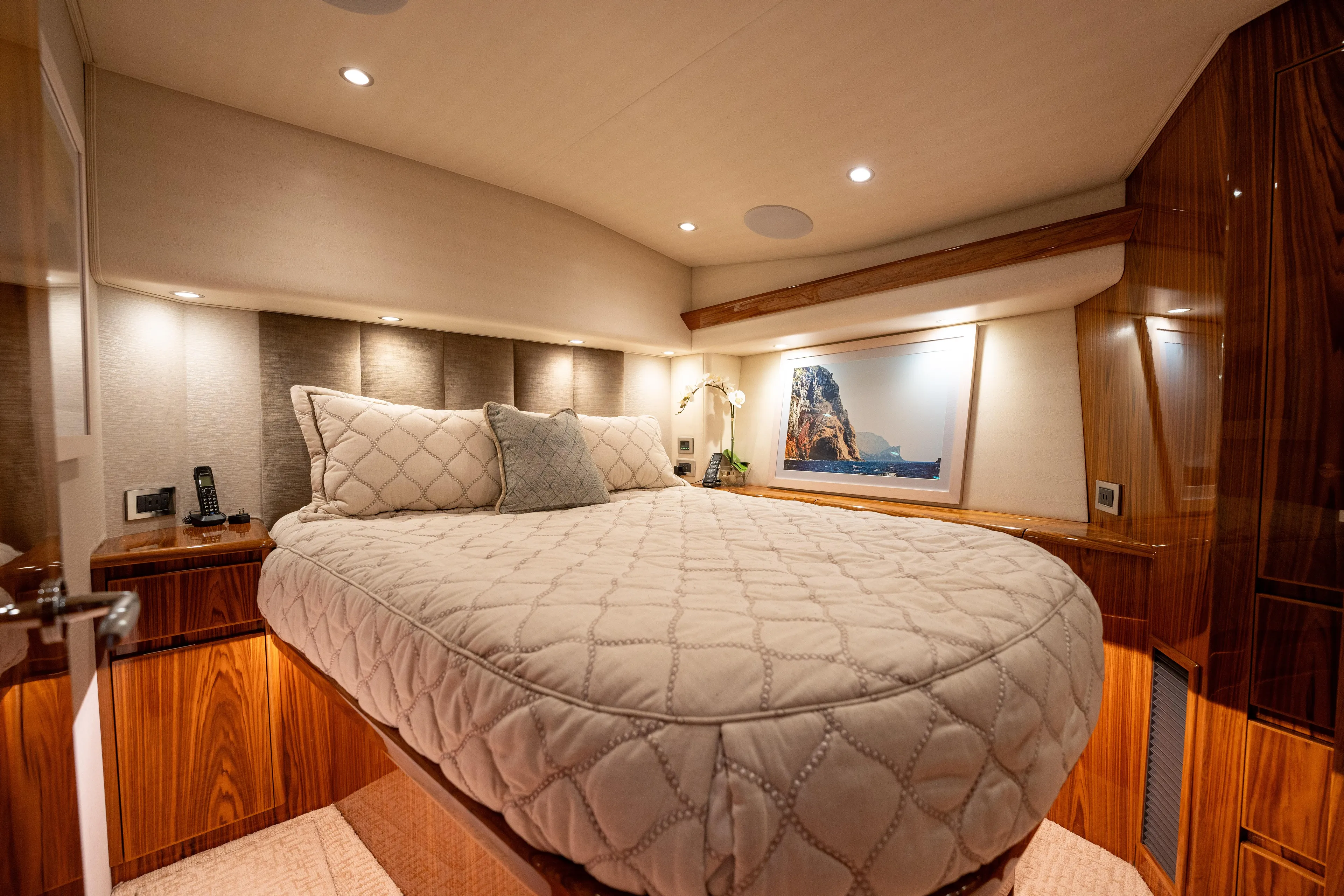 Cabo Chaos Yacht Photos Pics 