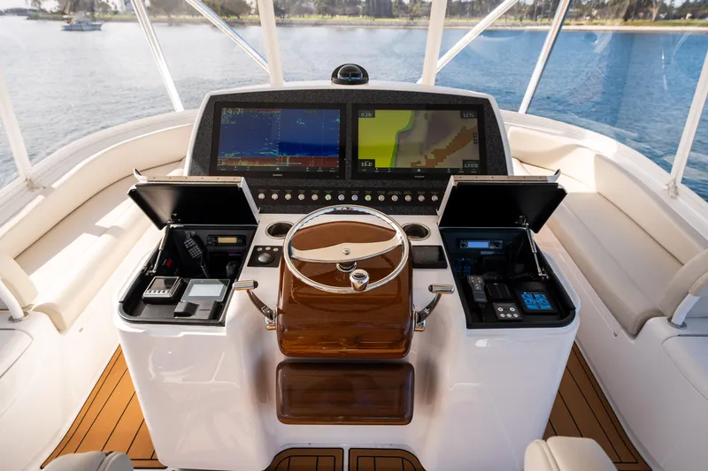 Cabo Chaos Yacht Photos Pics 