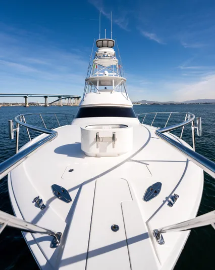 Cabo Chaos Yacht Photos Pics 