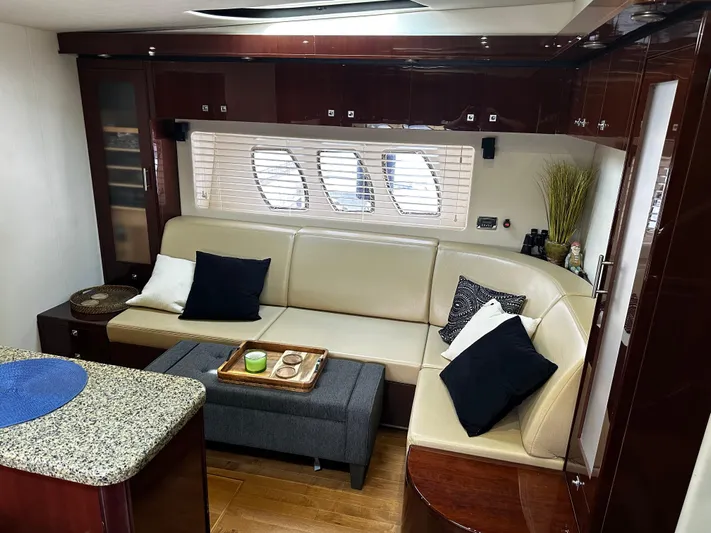 Man O War Yacht Photos Pics 