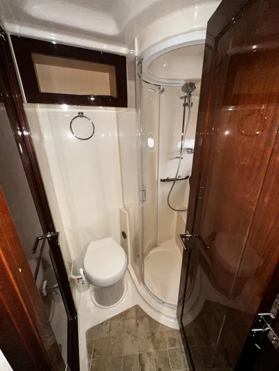 Man O War Yacht Photos Pics 