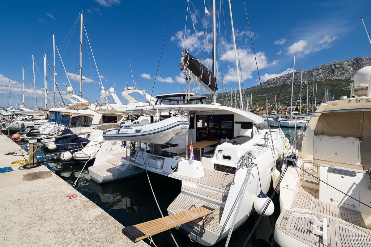 2019 Lagoon 41 
