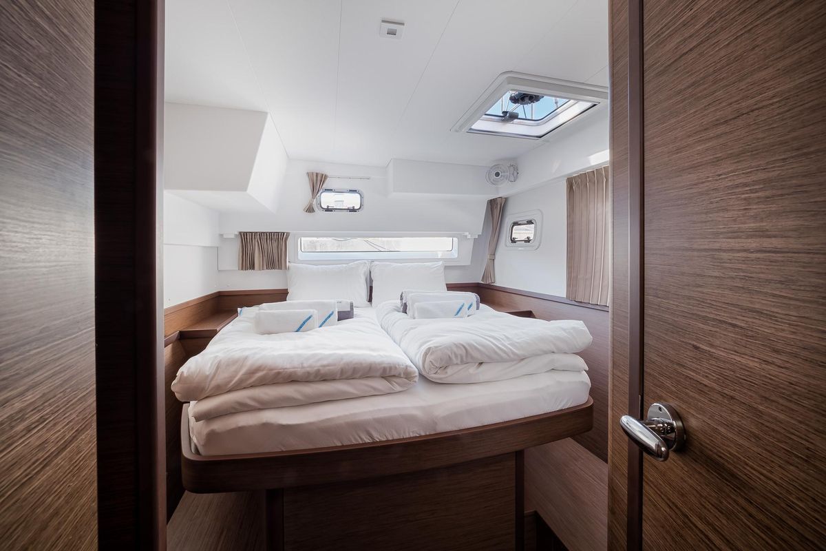 2019 Lagoon 41 