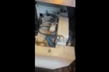 Carver 3807 Aft Cabin Motor Yacht video