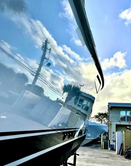 Abigail Yacht Photos Pics 