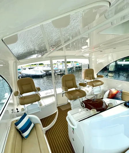 Abigail Yacht Photos Pics 