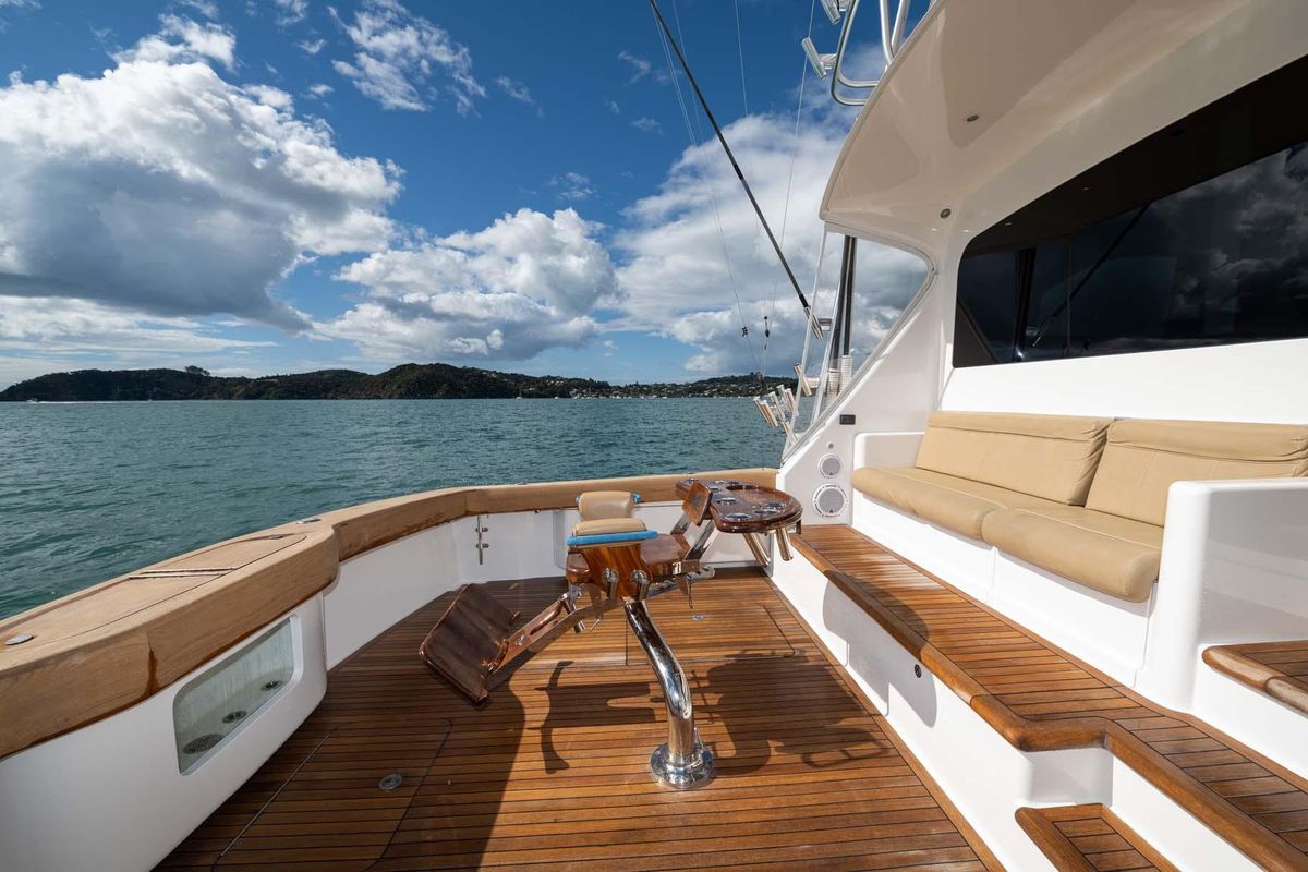 2007 Viking 64 