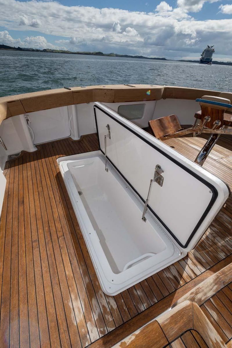2007 Viking 64 