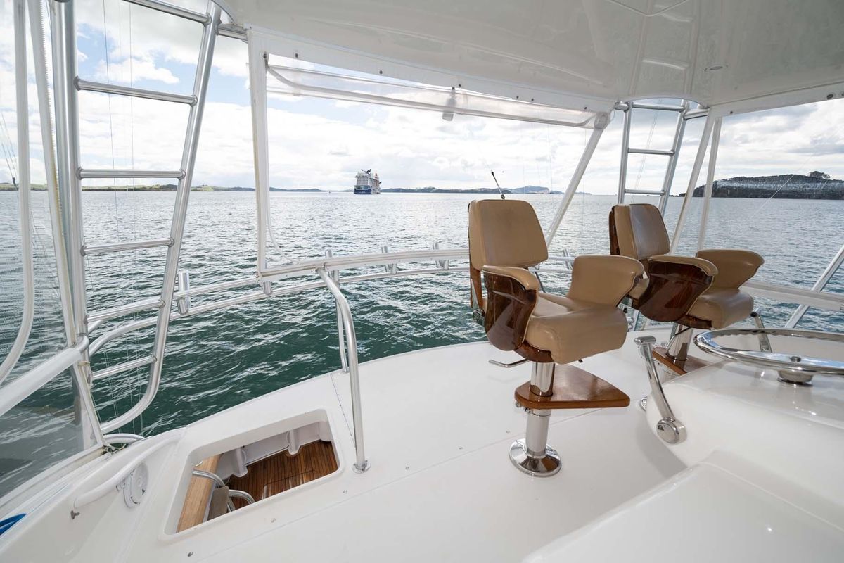 2007 Viking 64 
