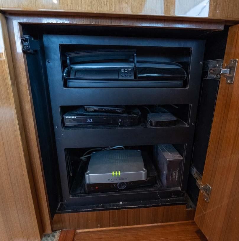 2007 Viking 64 