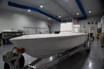 Contender 23 Bay